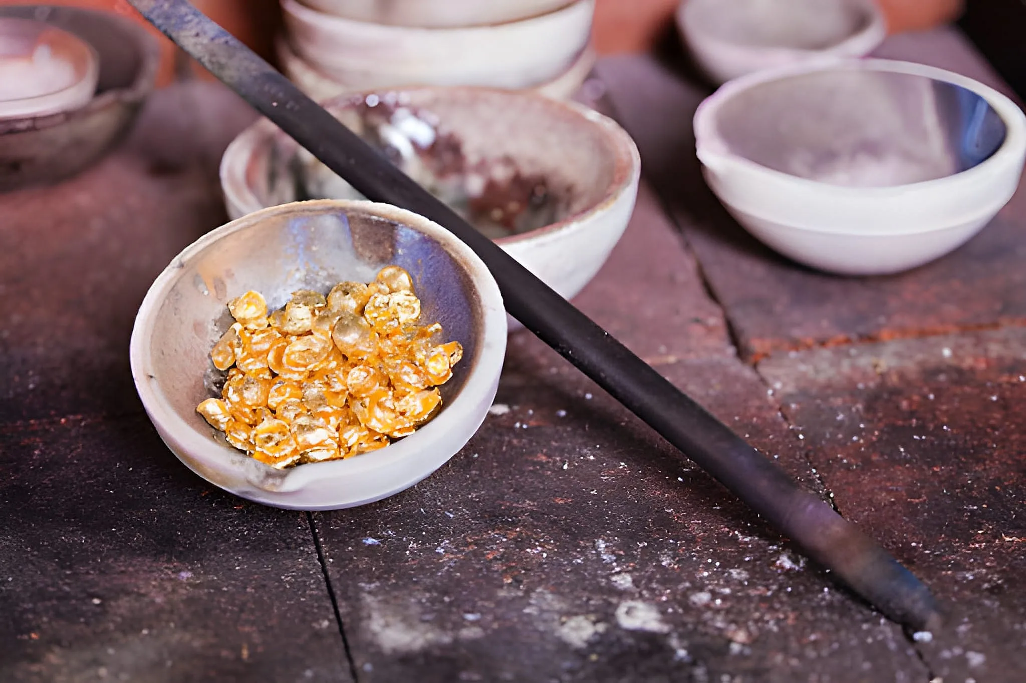 Altın Nasıl Üretilir? Doğadan Yatırıma Uzanan Süreç Altın Nasıl Üretilir? Doğadan Yatırıma Uzanan Süreç